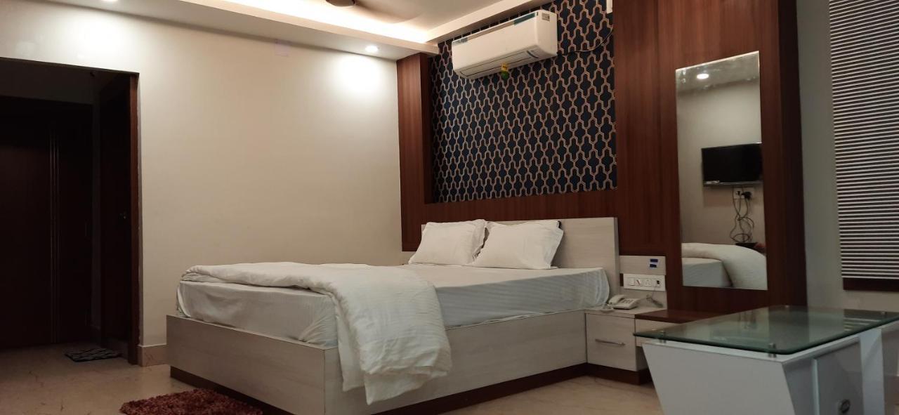 Hotel Narendra Plaza Balasore Ngoại thất bức ảnh