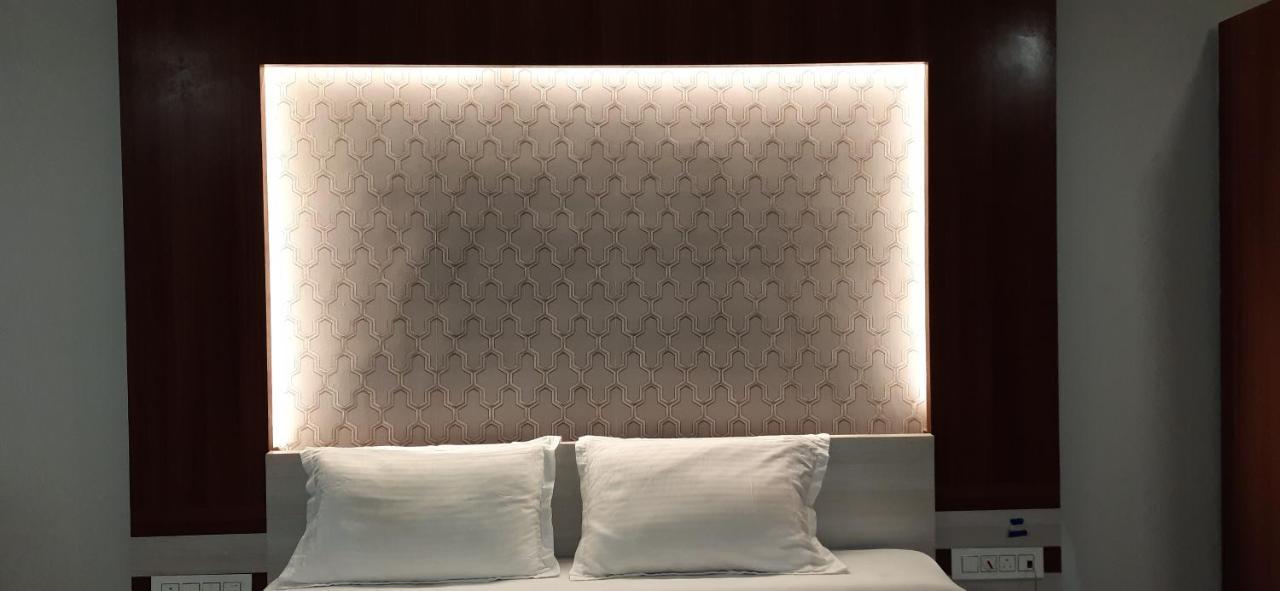 Hotel Narendra Plaza Balasore Ngoại thất bức ảnh